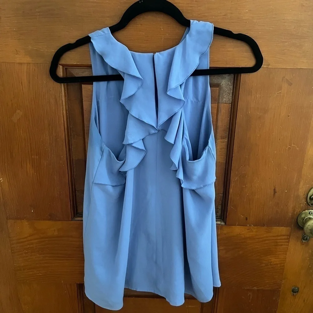 LOFT Periwinkle Blue Ruffle Back Blouse Tank XS - Picture 2 of 3